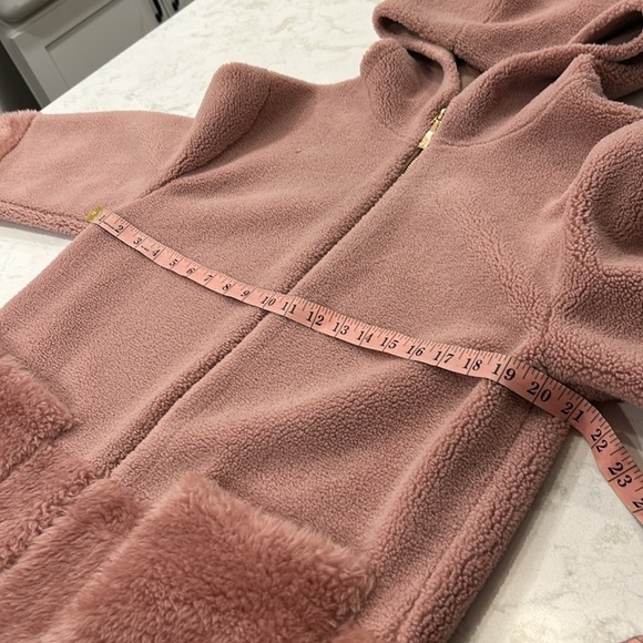 Koolaburra by UGG Women's Hooded Fuzzy Jacket Ice Rose Small - Picture 12 of 16